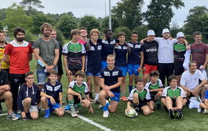 Les minimes, les arbitres et une partie de l'organisation après le premier tournoi.