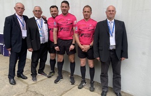 Les officiels de match de la finale Régionale 1
Michel Roger, Robert Fornies, Romain Jo, Sébastien Hourticot, Guillaume Clouté, Pierre Bignalet. 